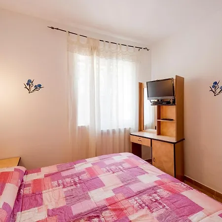 مزرعة للإقامة Le Mimose *